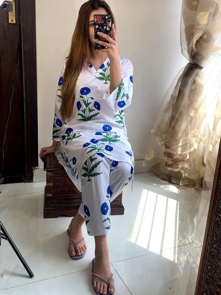 2 Piece Women's Stitched Arabic Lawn Printed Shirt and Trouser